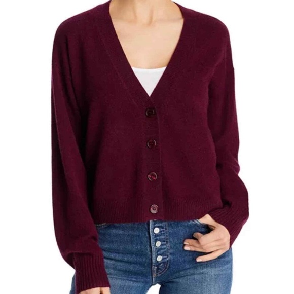 Abound Sweater - Picture 1 of 7